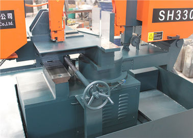 Heavy Duty CNC Metal Bandsaw Machine Hand Saw Belt Tighten Style With Stable Descending Speed